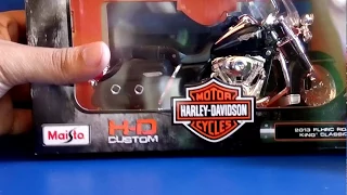 Unboxing of Maisto Harley Davidson FLHRC Road King Classic 2013 bike.