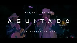 Los Nuevos Chavos - El Aguitado (En Vivo Desde L.A.)