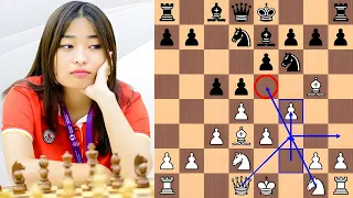 Ju Wenjun's 23-move win with the Trompowsky Attack