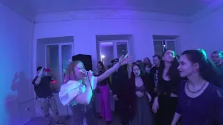 MARIA KON - НА КРЮЧОК (live 05.03.2022)