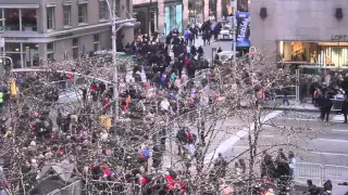 TIME LAPSE OF THE MASS EXODUS OF MACY THANKSGIVING DAY PARADE 2015