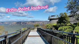 🇦🇺 Visit Echo Point lookout in Blue Mountains for stunning views of The Three Sisters and Valleys