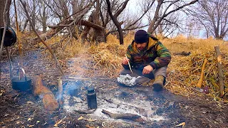 Learn 10 Advanced Cold Weather Bushcraft & Survival Skills - Cooking - Deer Heart - Bigfoot Bed!