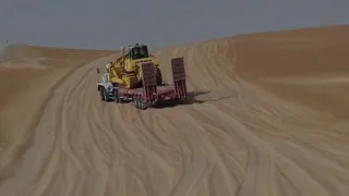 Super kenworth with lwobet in the sand the power off Kenworth c500