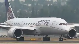 United Airlines warns pilots after mistakes