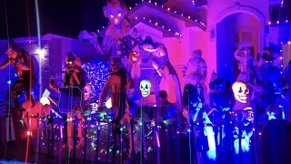 Awesome Halloween 2023 Animatronic Display Filled with Tons of Animated Clowns & DIY Decor 4K Tour