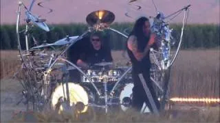 KORN - CROP CIRCLE CLIP OF "LET THE GUILT GO"