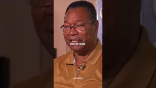 Larry Holmes talks about Beating Muhammad Ali 😔