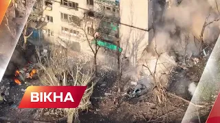 ❗️Обстріл будинків Маріуполя військовими РФ - відео АЗОВ