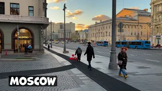 MOSCOW TODAY 🇷🇺 Evening walk in the city center + (ambient sounds) 🎧