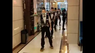 Chinese Hotpot Restaurant With Roller Skating Waiters