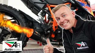 KTM SUPERDUKE 1290 R AUSTIN RACING GP3 FLAMETHROWER!