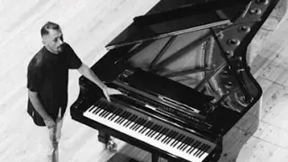 Gigi PianoMan -Serenade  (Ar madzinebs wvimis xma da shenze fikri)