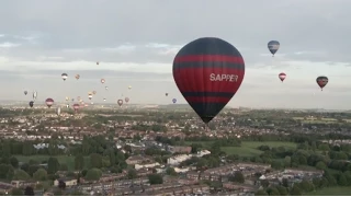 International Balloon Festival in Bristol Attracts Thousands of Spectators