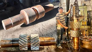 This Young Boy Made a Big Double Helical Gearbox which Is used in Heavy Machines || How to Make Gear