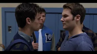 13 reasons why Season 2 - Most satisfying fight scene ever