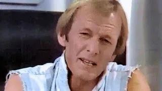 PAUL HOGAN Part 1  (Australian Comedy)