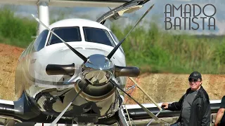 Avião com Amado Batista e sua Banda Decolando em Cachoeiro de Itapemirim ES