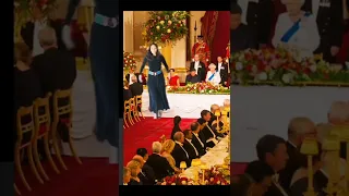 State Dinner at Buckingham Palace #shorts, #meghanmarkle, #queenelizabeth, #princeharry, #royals