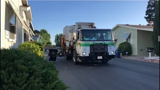 Mini garbage truck 201 936 on garbage