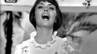 1970) Mireille Mathieu Pardonne moi ce caprice d'enfant