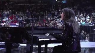 Demi Lovato's Old Vid 2009 / Michelle Obama Waved At Demi - "La La Land"