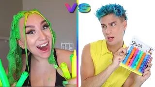 Pro Hairdresser Tries to Follow A Highlighter Hair Coloring Tutorial