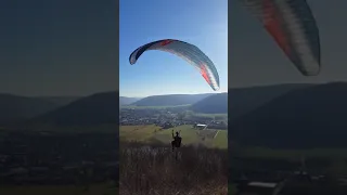 Paragliding 👍 Mit dem Dreirad für Erwachsene den Berg hoch zu den Gleitschirmflieger Paraglider