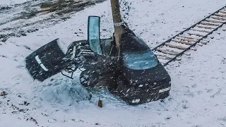 Peculiarities of the National Drifting. Toyota Mark 2 VS the Light Pole