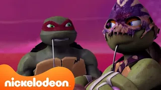 Le Tartarughe Ninja viaggiano in un'altra DIMENSION | Scena completa | Tartarughe Ninja| Nickelodeon