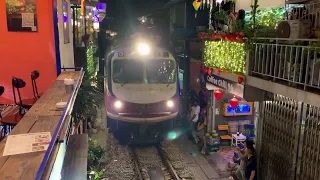 Trainspotting in Hanoi. Hanoi train street June 2022