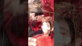 鞠婧祎郭俊辰大婚额头吻花絮，陈炎，吻上额头的那刻你在想些什么 | 花戎 Beauty of Resilience | 鞠婧祎 郭俊辰｜❤︎ 爱奇艺心动剧场 ❤#shorts