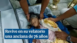 Una anciana se despierta dentro de un ataúd durante su propio velatorio