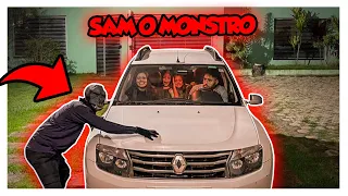 SAM THE SCARY MONSTER HOLE US INSIDE THE CAR