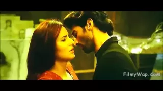 Fitoor Katrina kaif Full kiss