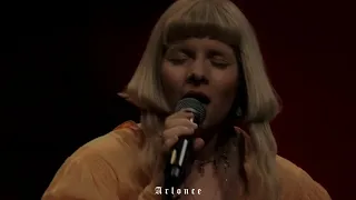 AURORA - Runaway (Live Performance) | Lyrics / Sub español