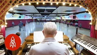 Grooving at California’s Most Retro Roller Rink