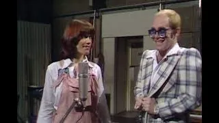 Elton John & Kiki Dee -  Don t Go Breaking My Heart (1976 VS 2022)