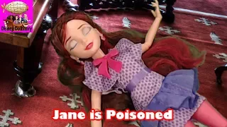 Jane is Poisoned - Part 4  - Whodunnit Island Mystery Descendants Disney