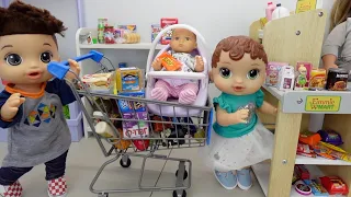 Baby Alive Abby and Drake go Grocery Shopping 🛒
