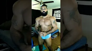 Samson Biggz Bodybuilder Flexing