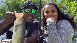 TEACHING MY GIRL HOW TO USE A BAIT CASTER (Bank Fishing)