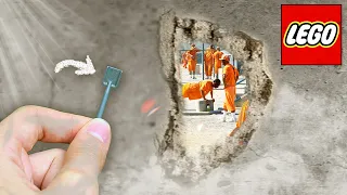 GET OUT OF THE PRISON WITH THE LEGO SHOVEL