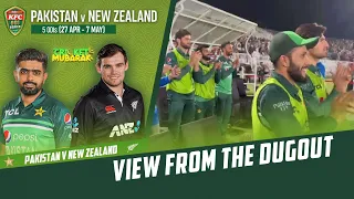 📹 View from the dugout | Teammates rise to laud the class of Fakhar Zaman 👏 | PCB | M2B2T