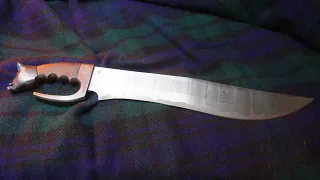 Forging a San Mai Kopis knife, the complete movie.