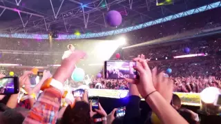 Coldplay - Adventure of a lifetime (I) @ Wembley London (19-06-16)