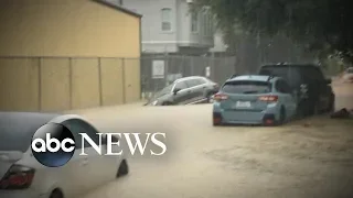 Extreme flash floods in Houston strand drivers