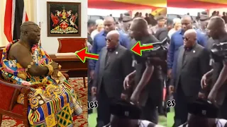 Angry Nana Addo Command The Chief To Stand Up While He's Standing, Video Causes A Stir