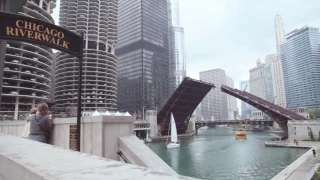 Lifting Chicago's Movable Bridges