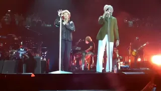 Bon Jovi, Bob Geldof - I Don't Like Mondays (Acoustic / O2 Arena, London 2010) (SBD)